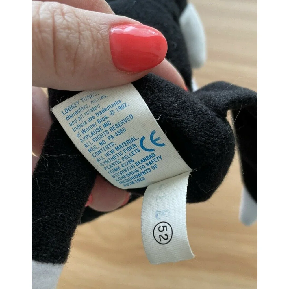 *1997 Sylvester Cat Tongue Out Plush Stuffed Animal Beads Vintage 8" Applause - Picture 3 of 5